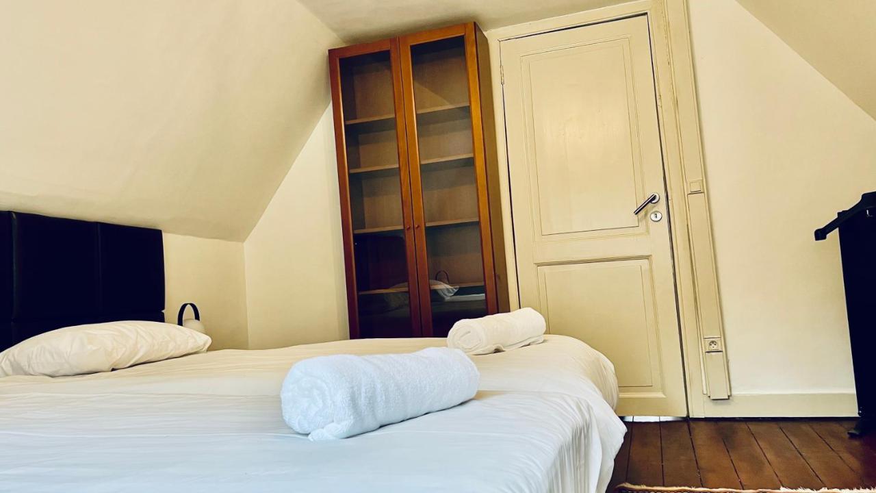 Efren'S Cosy House Hotel Bruges Exterior photo