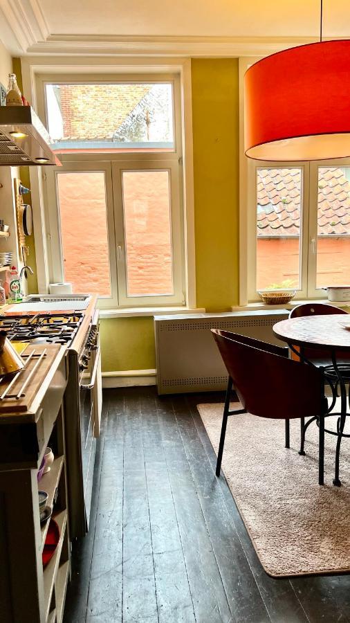 Efren'S Cosy House Hotel Bruges Exterior photo