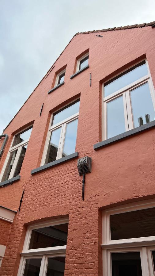 Efren'S Cosy House Hotel Bruges Exterior photo