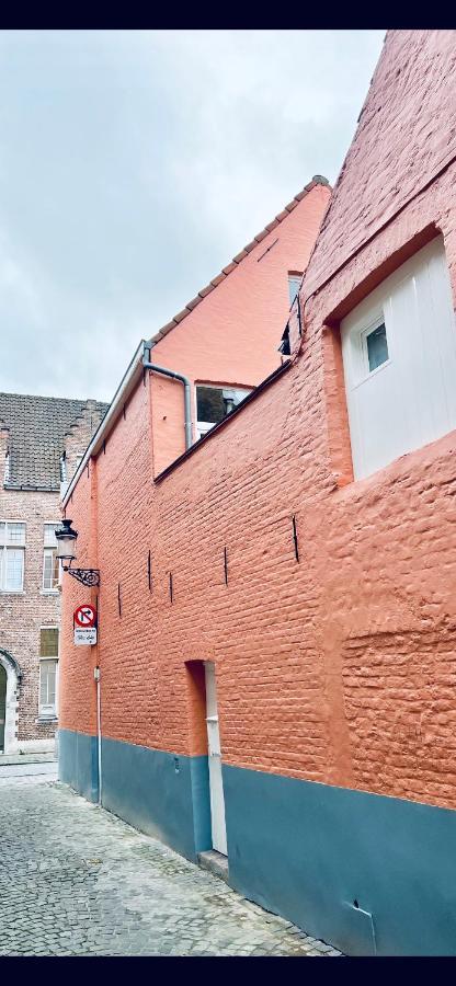 Efren'S Cosy House Hotel Bruges Exterior photo